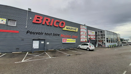 Bricomarché La Cote St Andre Magasin De Matériaux De Construction à la Côte-Saint-André