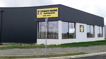 Stely, Magasin de Matériaux de Construction au Gua