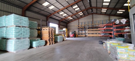 MATERIAUX DE LA PLAINE, Magasin de Matériaux de Construction à Arzay