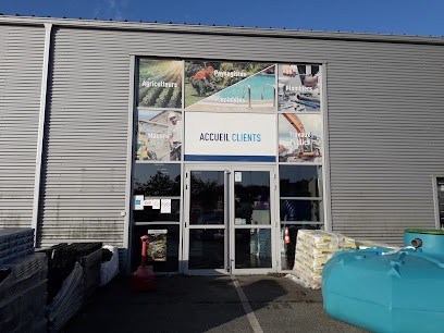 PUM, Magasin de Matériaux de Construction à Theix-Noyalo