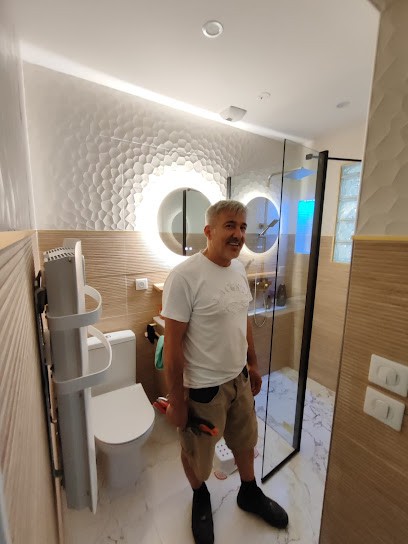 Dispo France, Magasin de Matériaux de Construction à Barbey