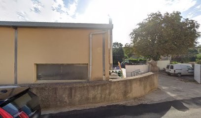 Bourguet Jacques Et Fils, Magasin de Matériaux de Construction à Lézan