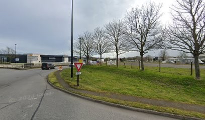 WOOD 710, Magasin de Matériaux de Construction à Pacé