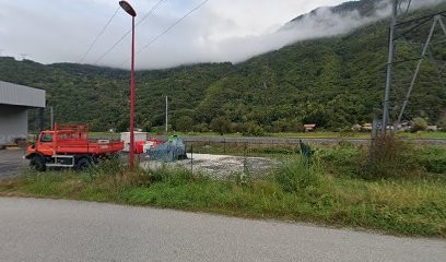 Etablissement industriel de Centron, Magasin de Matériaux de Construction à Tours-en-Savoie