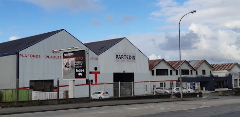 PARTEDIS Bois Matériaux / Plâtrerie Isolation / Expo Parquets, Terrasses, Fenêtres - Hennebont, Magasin de Matériaux de Construction à Hennebont