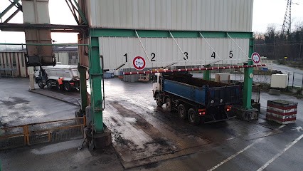 G.E.E., Magasin de Matériaux de Construction à Grigny