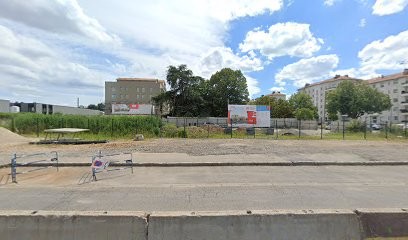 Rustin Plack, Magasin de Matériaux de Construction à Vénissieux