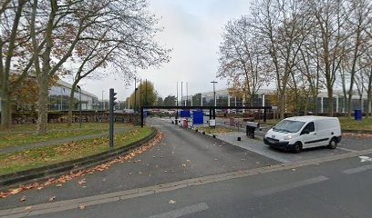 Kingspan, Magasin de Matériaux de Construction à Villepinte