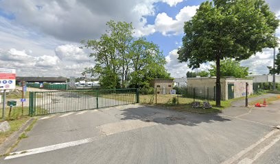 Dépôt pour ciments EQIOM, Magasin de Matériaux de Construction à Villeneuve-Saint-Georges