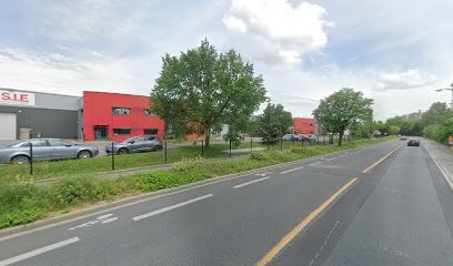 Cosentino Center Lyon, Magasin de Matériaux de Construction à Saint-Fons