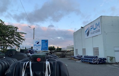 PUM, Magasin de Matériaux de Construction à Valence