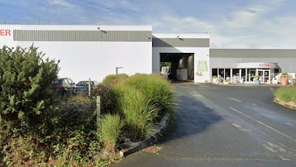 Quéguiner Matériaux, Magasin de Matériaux de Construction à Plouisy